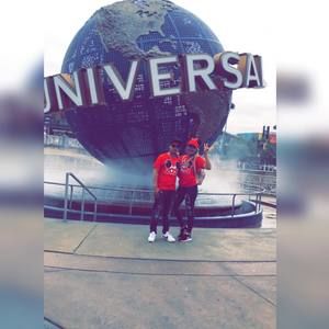 Meet your Posher, Rivera